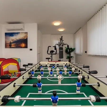 Willa Zatona Sunset With Heated Swimming Pool