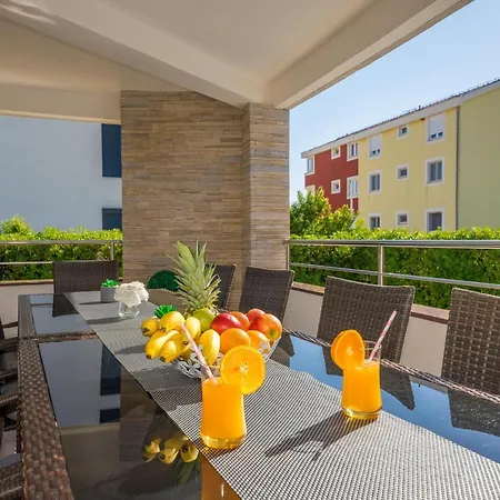 Zatona Sunset With Heated Swimming Pool Villa *