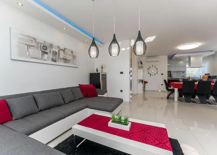 Zatona Sunset With Heated Swimming Pool Villa