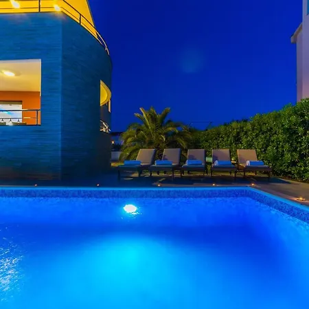 Zatona Sunset With Heated Swimming Pool Затон